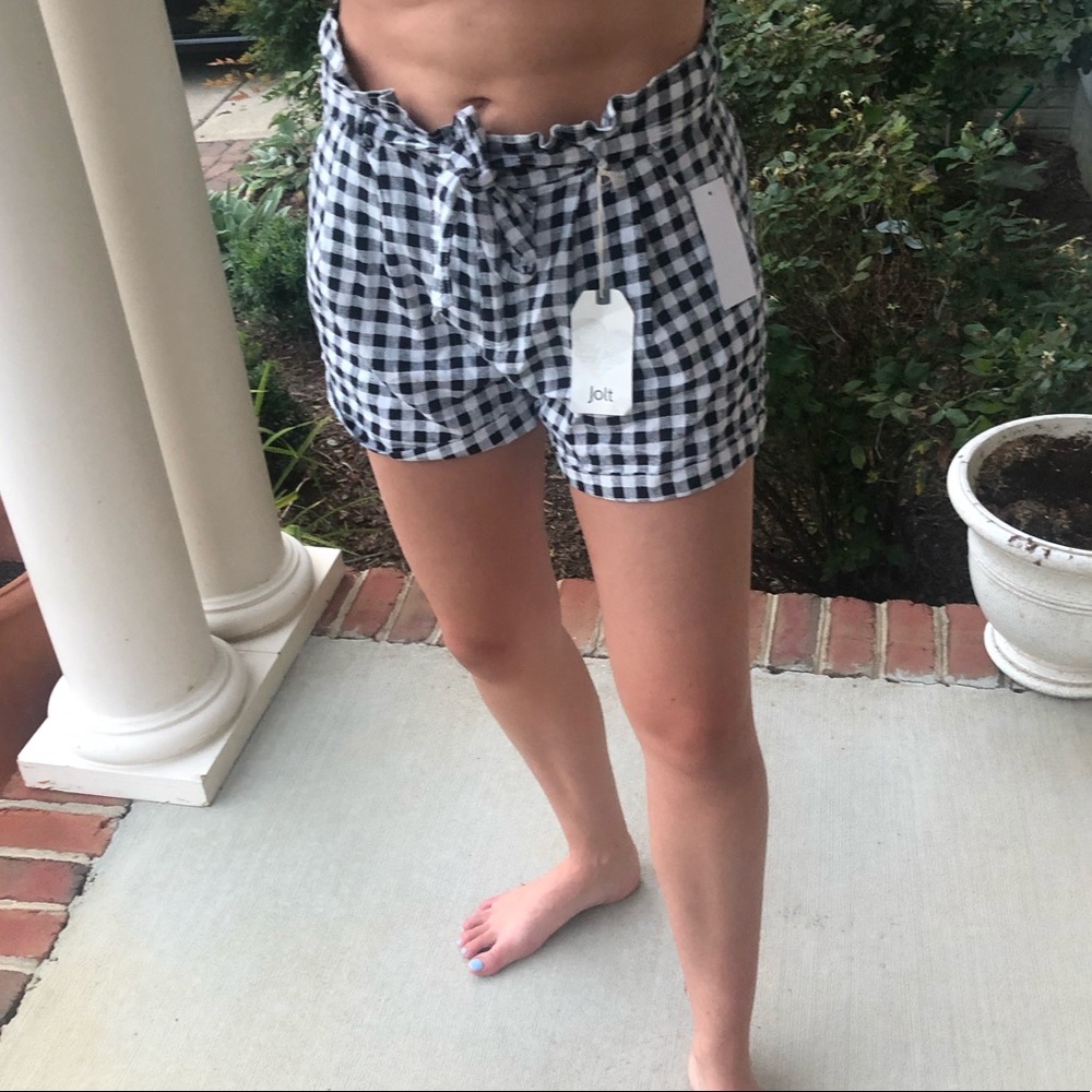 Jolt High Waisted Shorts, size 9/ 29w juniors